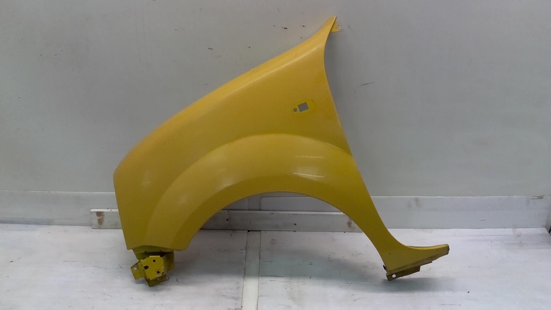 Aile avant gauche RENAULT KANGOO 1 PHASE 1 Essence - 1