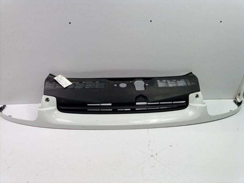 Calandre RENAULT CLIO 2 PHASE 1 Essence - 1
