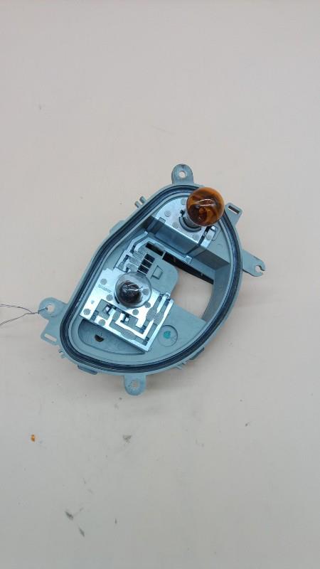 Base portalampade fanale posteriore destro FORD B-MAX Gasolina - 1