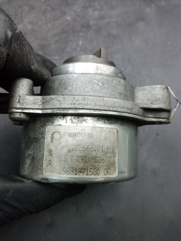 Pompe à vide PEUGEOT 307 PHASE 1 Diesel - 1
