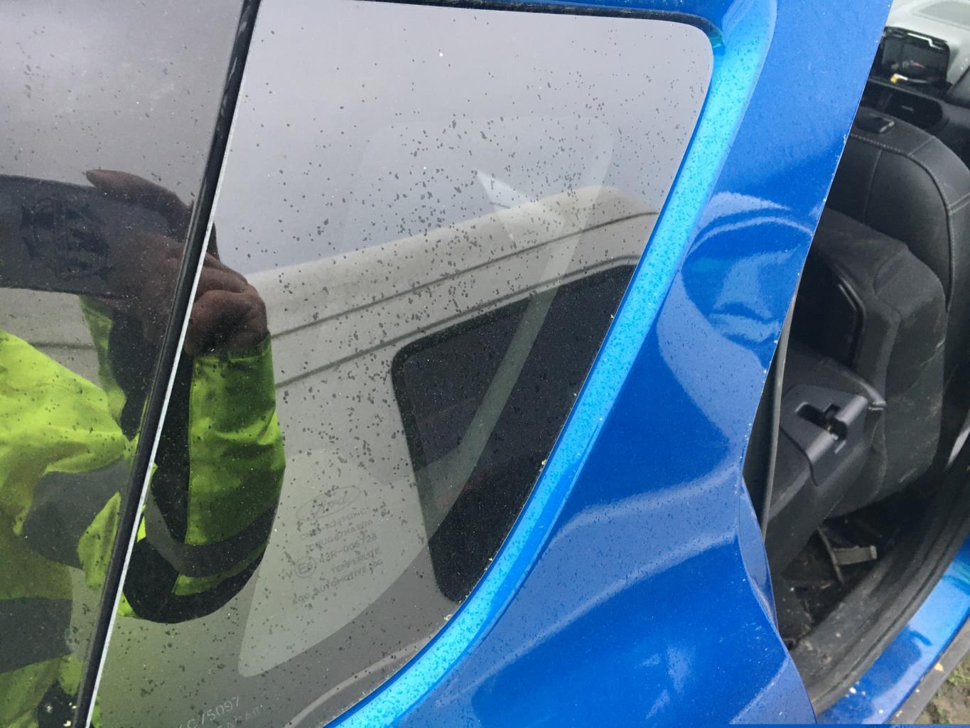 Custode arriere droit FORD ECOSPORT PHASE 3 Essence - 1