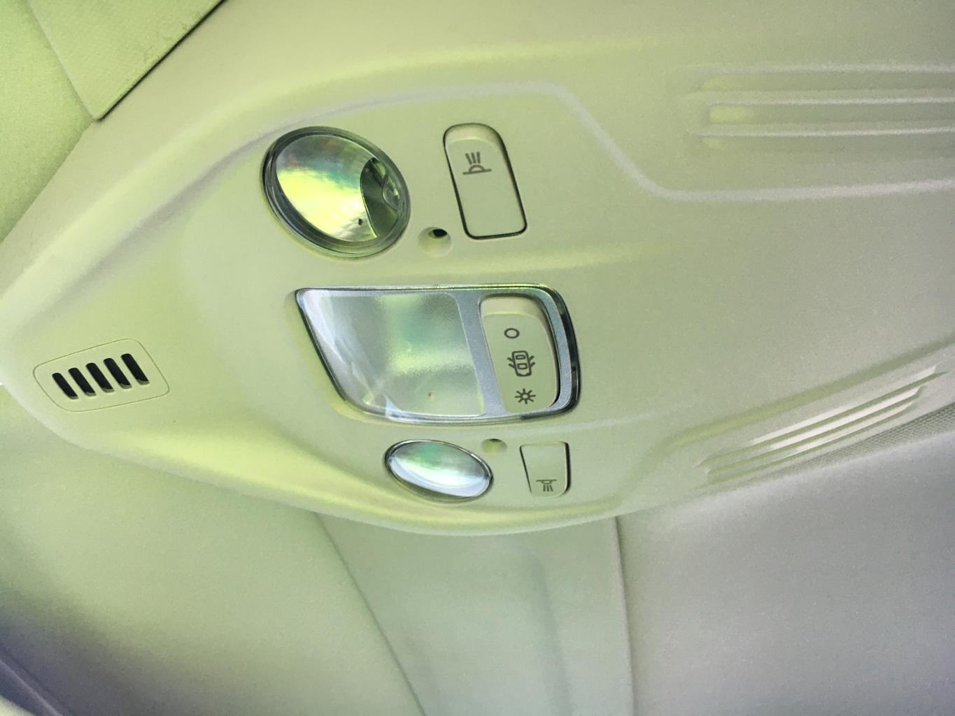 Eclairage de plafonnier CITROEN C4 PICASSO 2 PHASE 1 Essence - 1