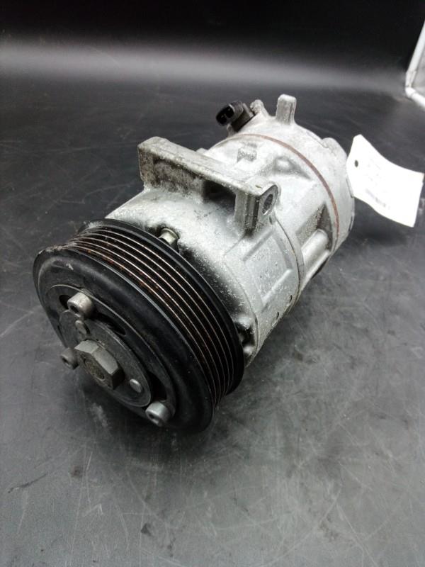 Compresseur clim OPEL CORSA E Diesel - 1