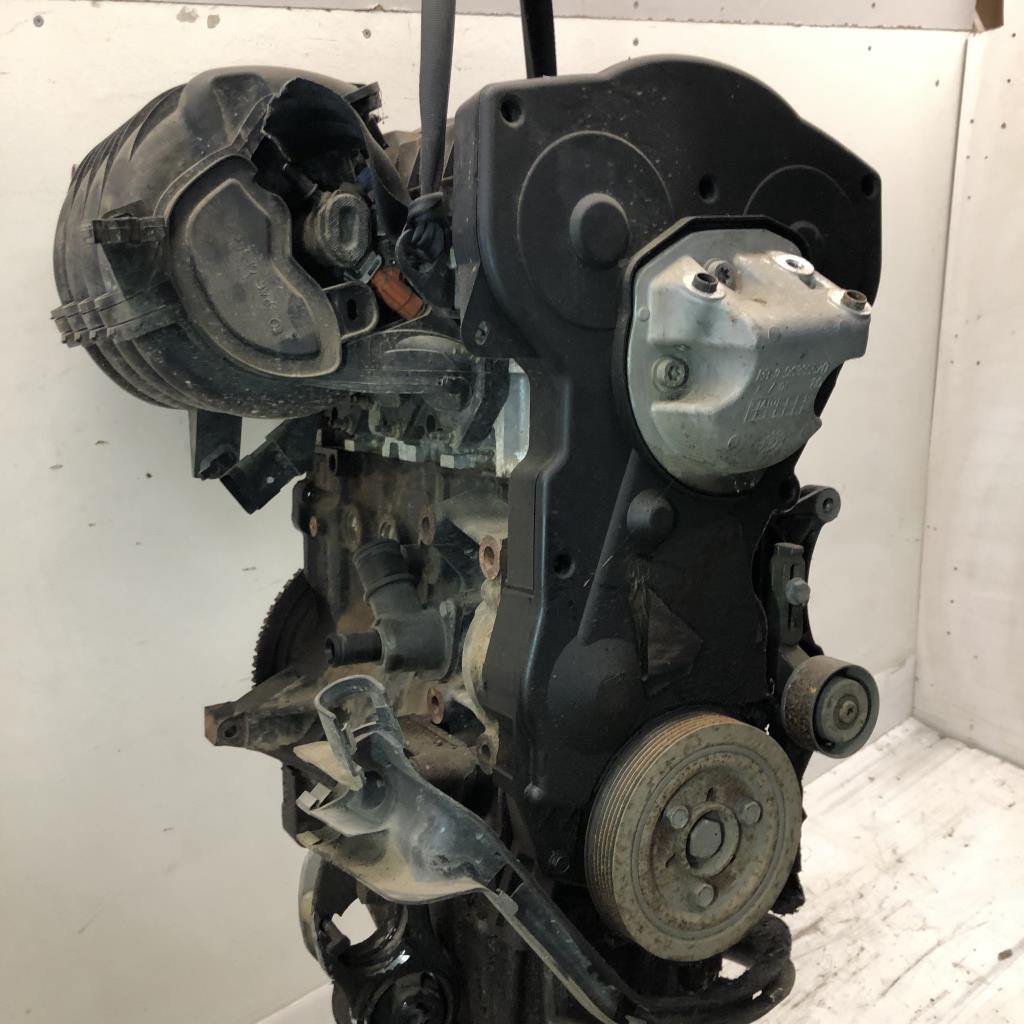 Moteur PEUGEOT 307 PHASE 1 Essence - 1
