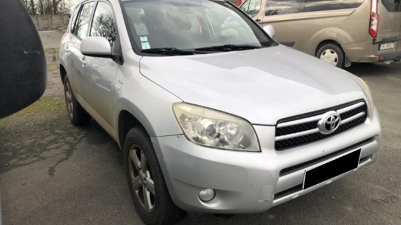 Pont (propulsion) TOYOTA RAV4 3 PHASE 1 Diesel - 1