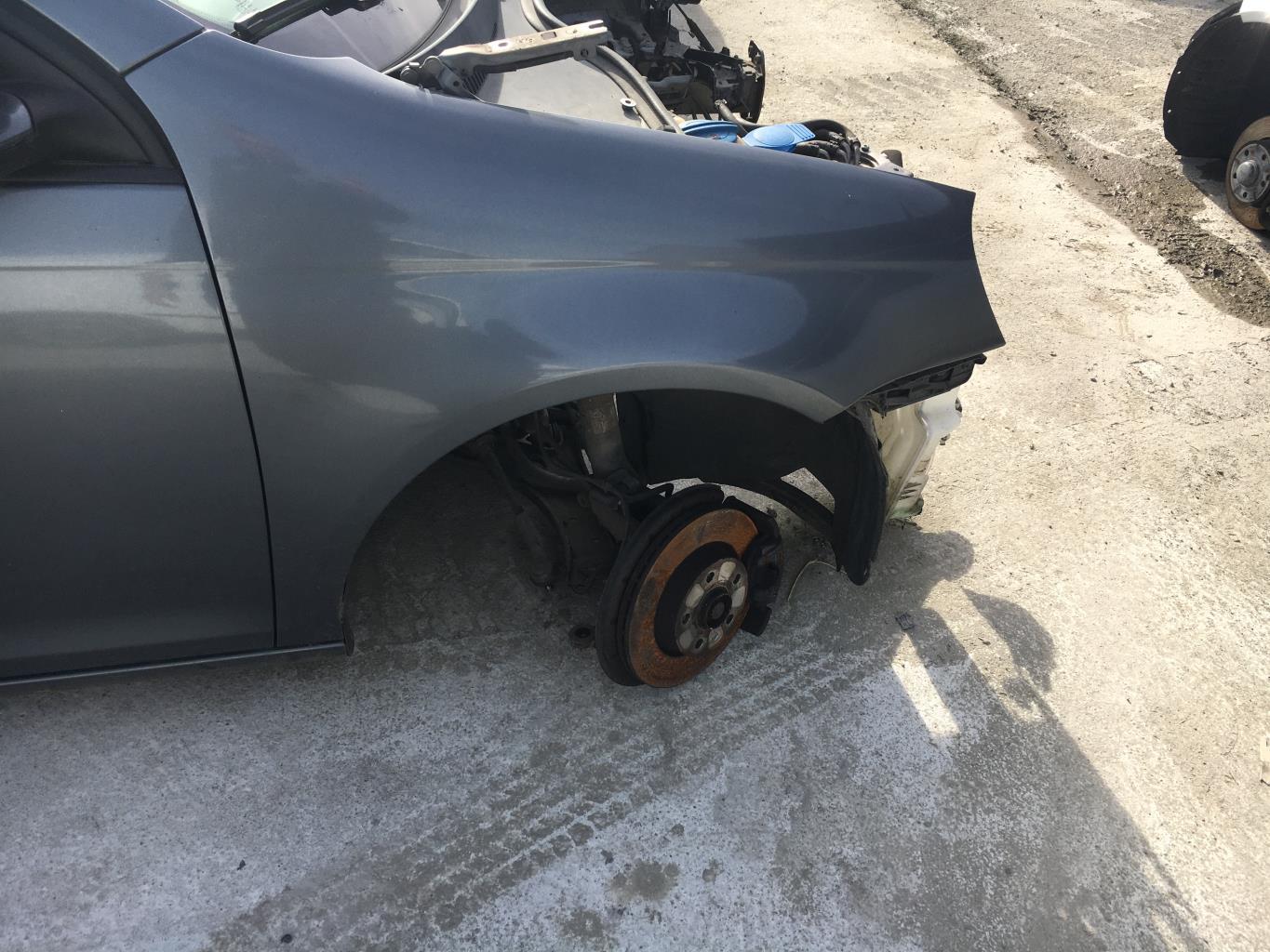 Pinza freni anteriore destra VOLKSWAGEN JETTA 3 Diésel - 1
