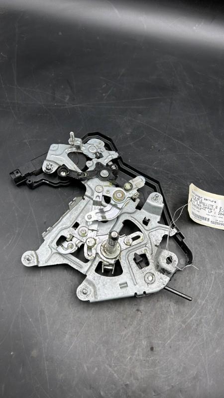 Attuatore serratura portiera posteriore sinistra HYUNDAI SATELLITE 2 Diésel - 1