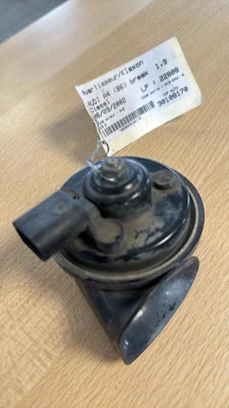 Avertisseur/Klaxon AUDI A4 2 AVANT PHASE 1 BREAK Diesel - 1