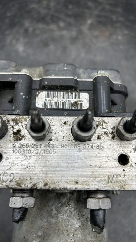 Blocco ABS (antibloccaggio freni) PEUGEOT 308 1 SW PHASE 1 BREAK Diésel - 1