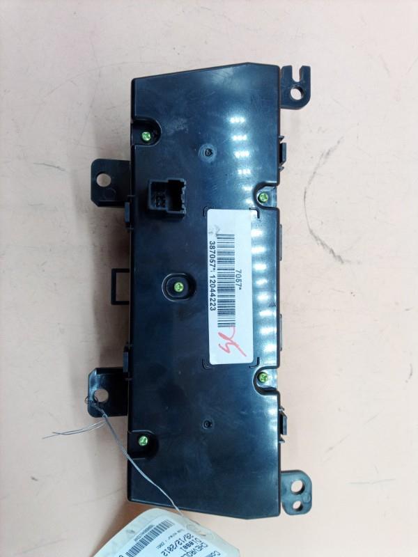 Commande chauffage CHEVROLET ORLANDO Diesel - 1