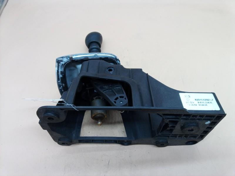 Levier de vitesses RENAULT MEGANE 3 PHASE 3 Essence - 1