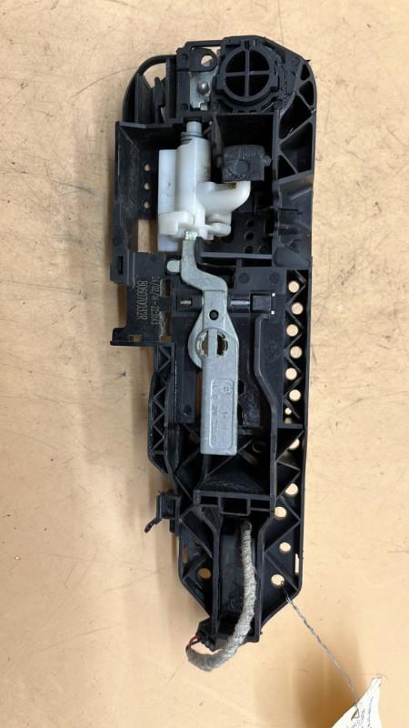 Maniglia portiera posteriore sinistra RENAULT MEGANE 3 PHASE 3 Gasolina - 1