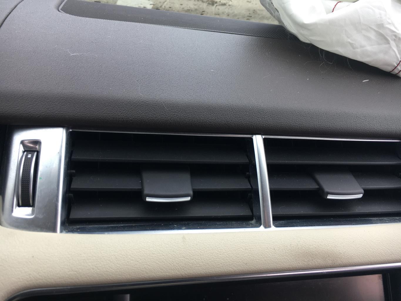 Bocchetta aerazione cruscotto LAND ROVER RANGE ROVER 2 SPORT PHASE 1 Diésel - 1