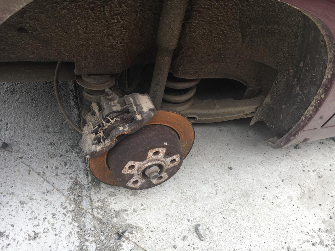 Pinza freni posteriore destra MERCEDES VITO 638 Diésel - 1