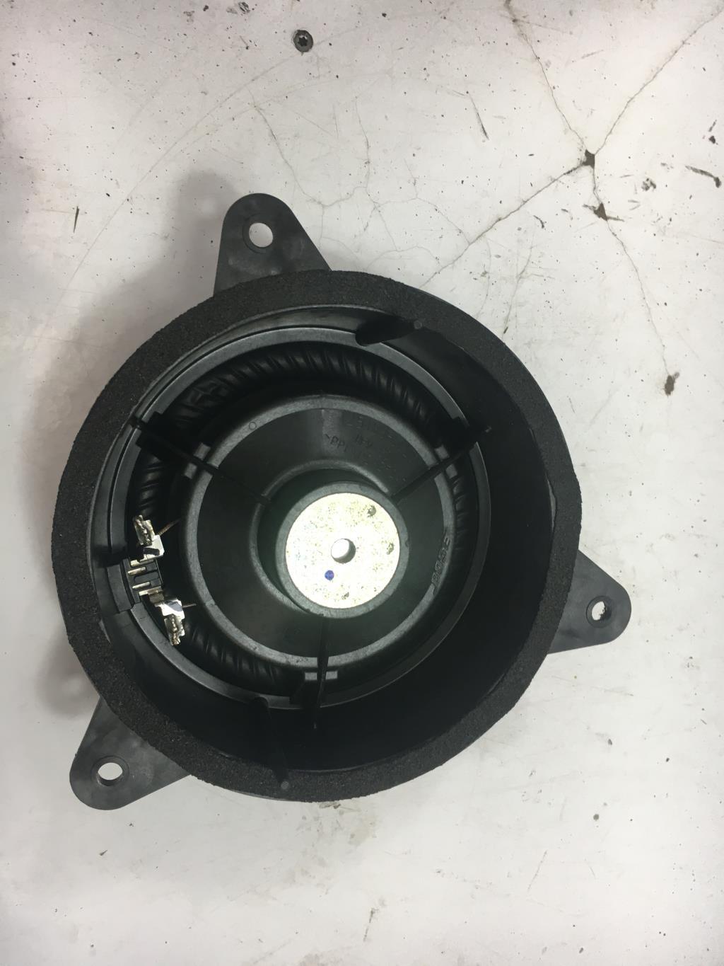 Haut parleur RENAULT SCENIC 3 PHASE 3 Diesel - 1