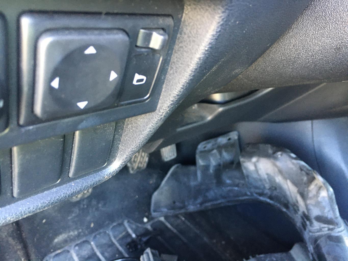 Commande retroviseurs NISSAN JUKE 1 PHASE 1 Diesel - 1