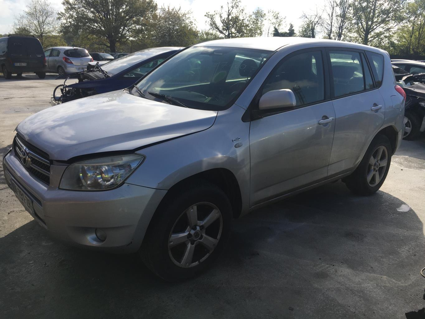 Braccio tergicristallo anteriore sinistro TOYOTA RAV4 3 PHASE 1 Diésel - 1