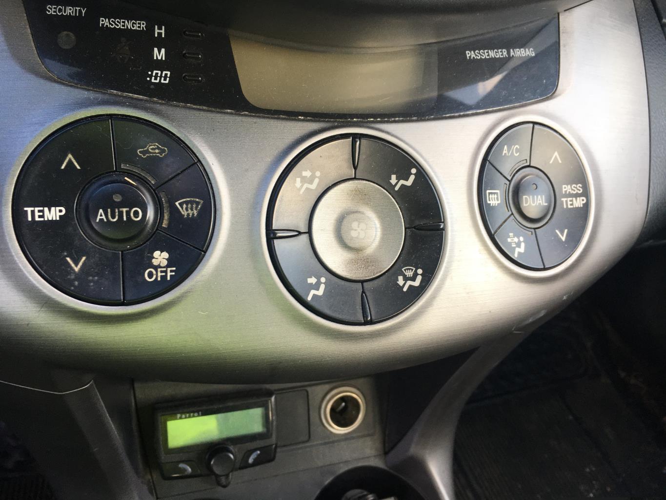 Commande chauffage TOYOTA RAV4 3 PHASE 1 Diesel - 1