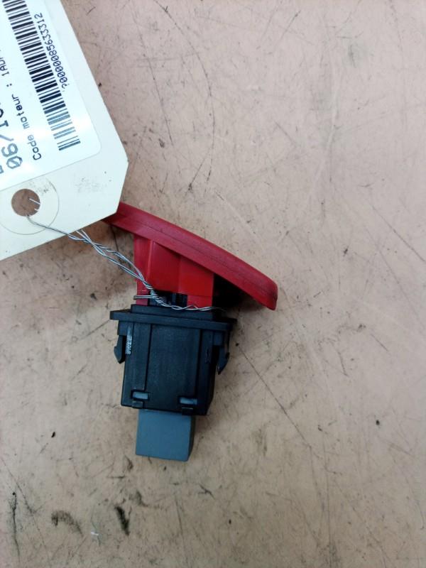 Bouton de warning TOYOTA AURIS 1 PHASE 1 Diesel - 1