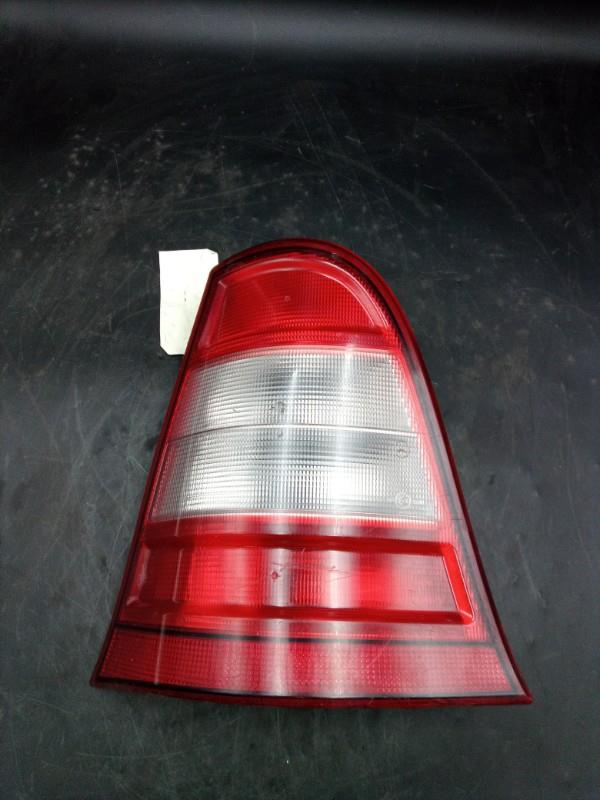 Fanale posteriore principale sinistro (luci) MERCEDES CLASSE A 168 PHASE 1 Diésel - 1