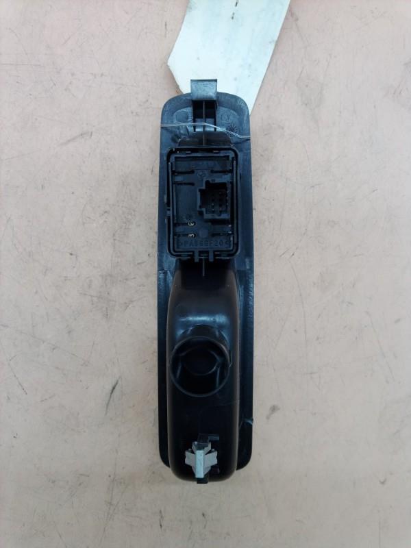 Interruttore lavacristalli posteriore destro RENAULT MEGANE 3 PHASE 1 BREAK Diésel - 1