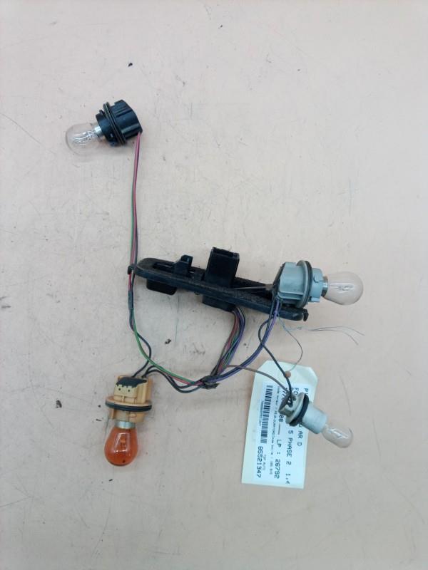 Base portalampade fanale posteriore destro FORD FIESTA 5 PHASE 2 Diésel - 1
