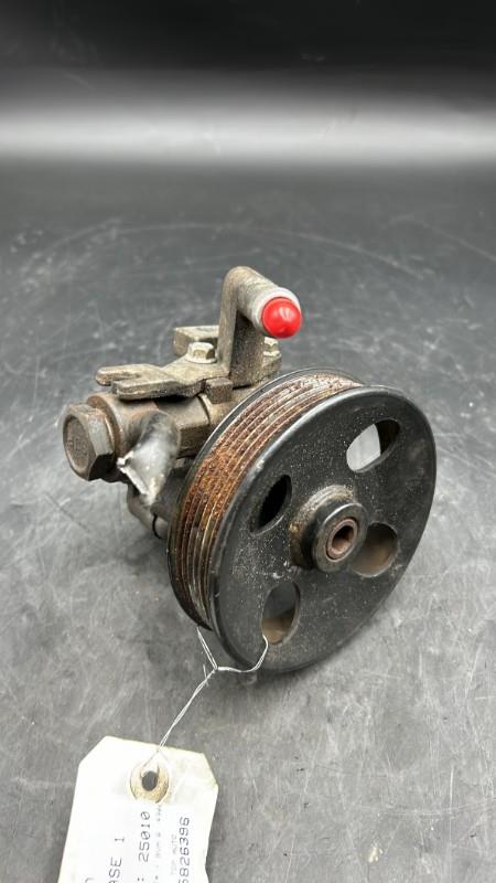 Pompe de direction KIA SPORTAGE 2 PHASE 1 Diesel - 1