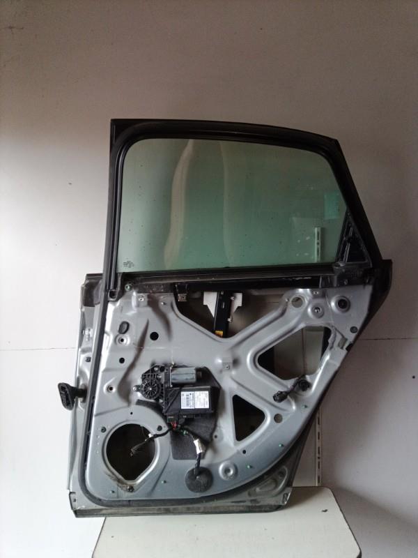Porte arriere droit AUDI A4 2 PHASE 2 Diesel - 1