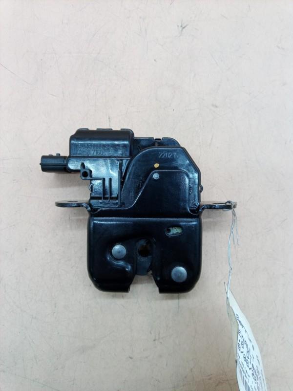 Serrure de coffre RENAULT SCENIC 3 PHASE 3 Diesel - 1
