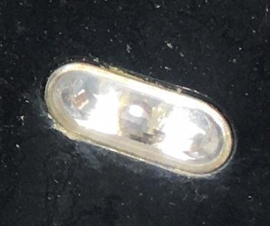 Ripetitore lampeggiante anteriore destro (Luci) VOLKSWAGEN POLO 4 PHASE 1 Diésel - 1