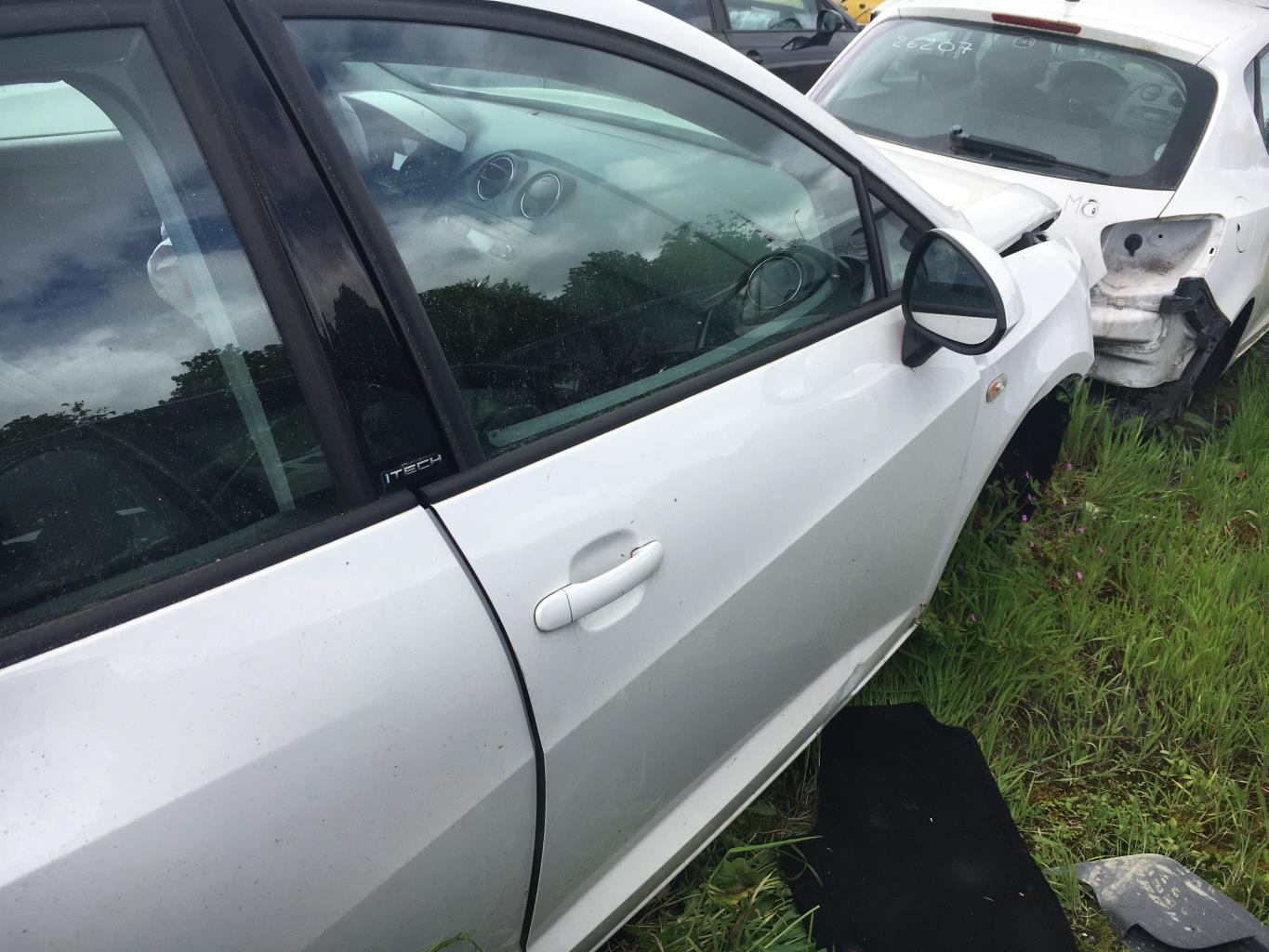 Braccio sospensione inferiore anteriore destro SEAT IBIZA 4 PHASE 2 Gasolina - 1