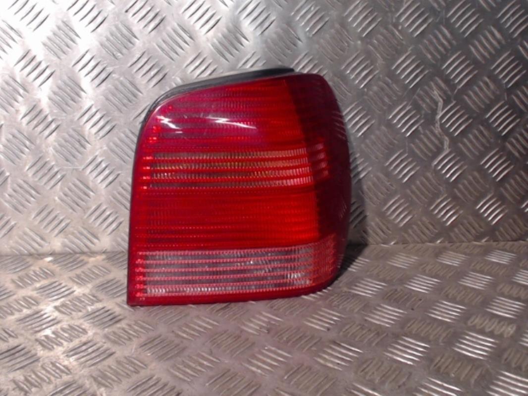 Fanale posteriore principale destro (luci) VOLKSWAGEN POLO 3 PHASE 2 Gasolina - 1