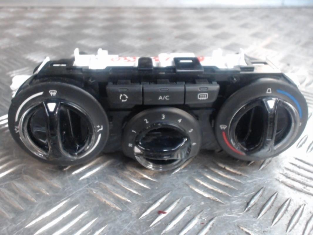 Commande chauffage PEUGEOT 208 1 PHASE 2 Diesel - 1