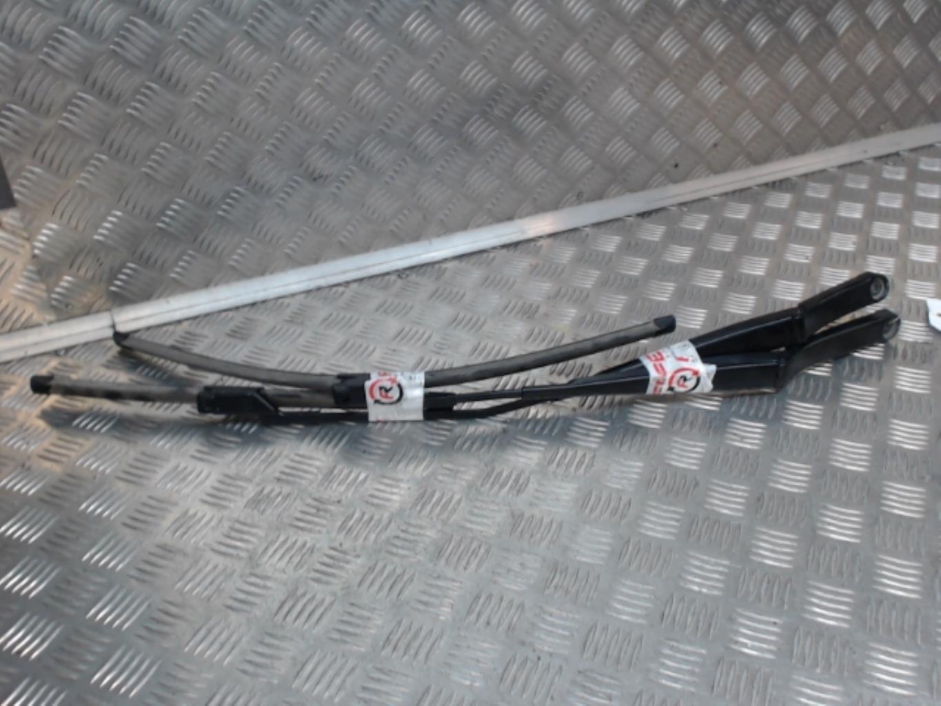 Braccio tergicristallo anteriore SEAT IBIZA 4 PHASE 1 Diésel - 1