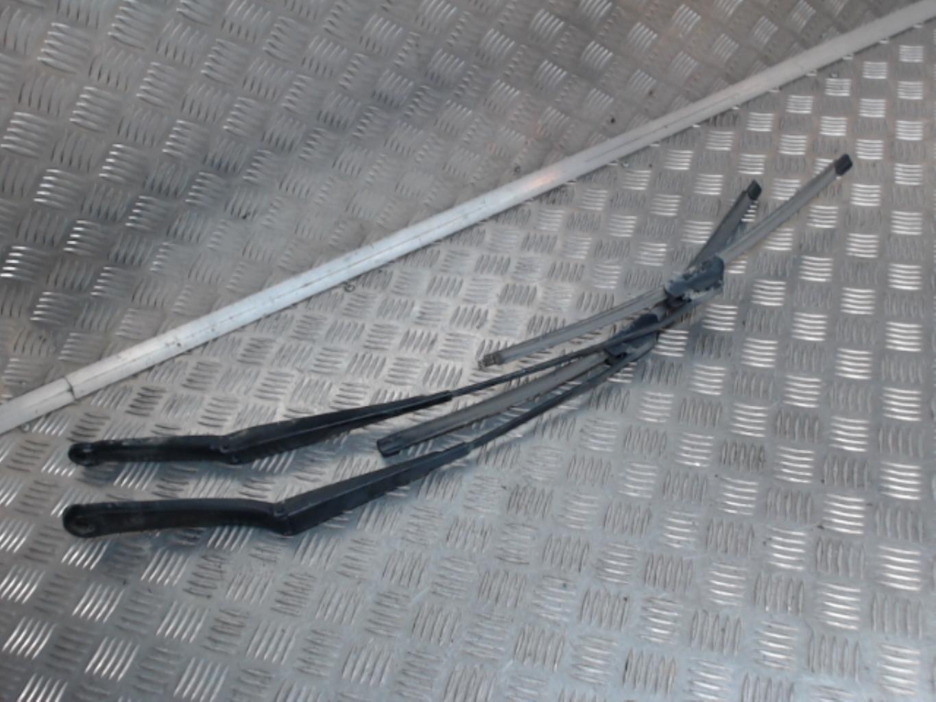 Braccio tergicristallo anteriore BMW X3 E83 PHASE 2 Diésel - 1