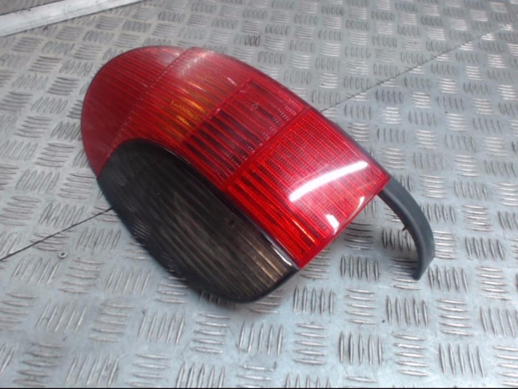 Fanale posteriore principale sinistro (luci) PEUGEOT 306 BREAK Diésel - 1