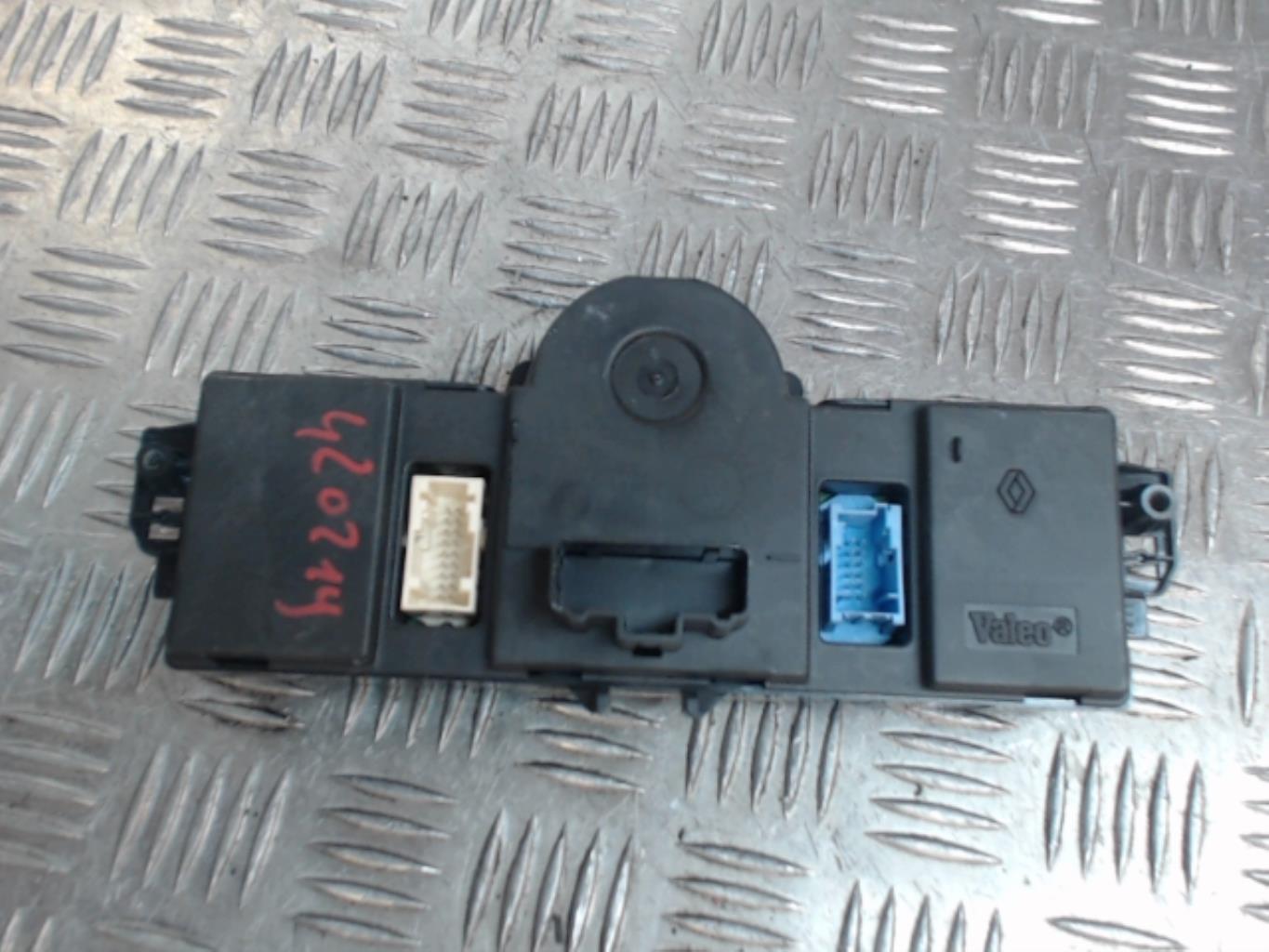 Commande chauffage RENAULT MODUS PHASE 2  - 1