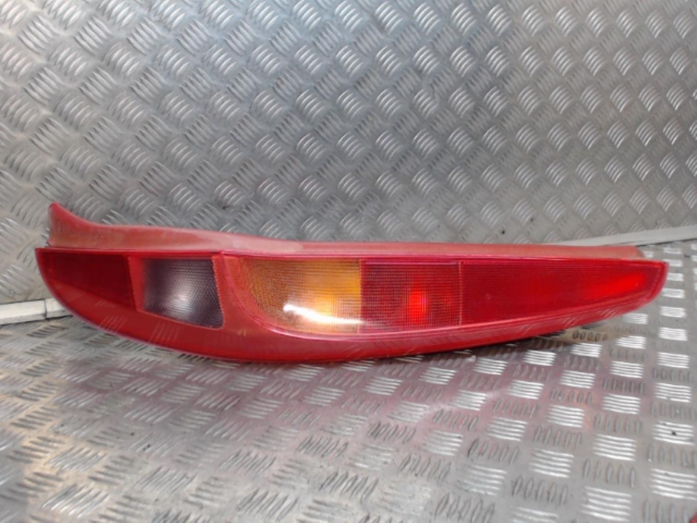 Fanale posteriore principale destro (luci) FIAT PUNTO 2 PHASE 1 Gasolina - 1