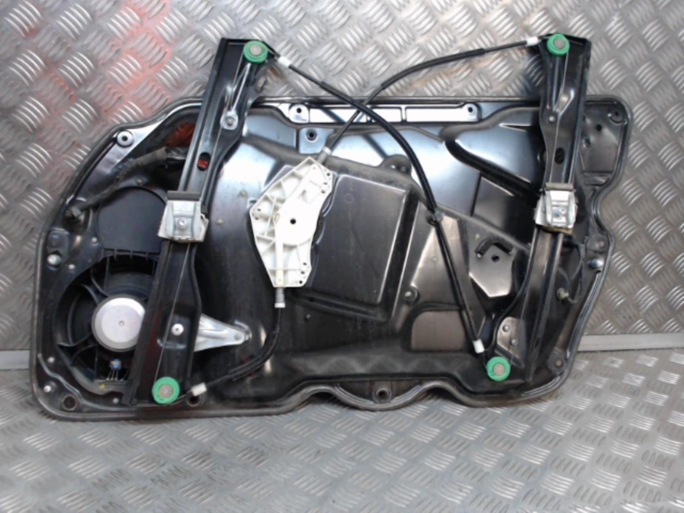 Meccanismo alzacristalli elettrico anteriore sinistro VOLKSWAGEN PASSAT 6 BREAK Diésel - 1