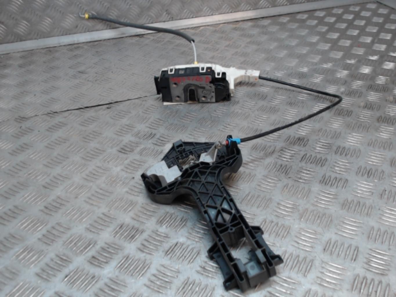Chiusura centralizzata anteriore destra MERCEDES SPRINTER 2 PHASE 2 Diésel - 1