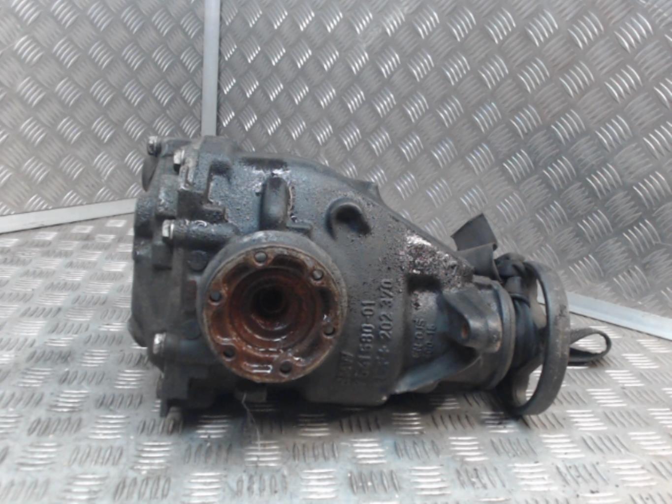 Pont (propulsion) BMW SERIE 1 E81 Diesel - 1