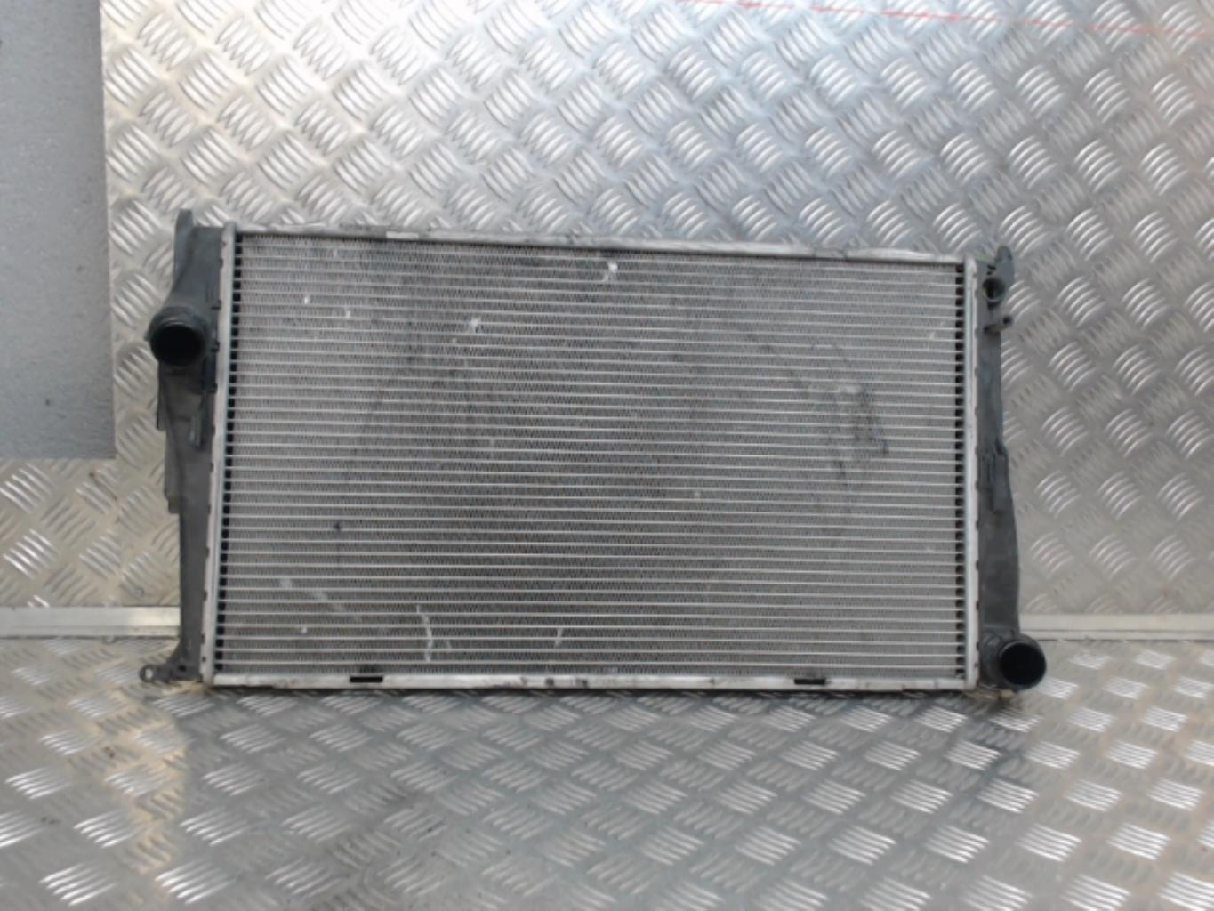Radiateur eau BMW SERIE 1 E87  - 1