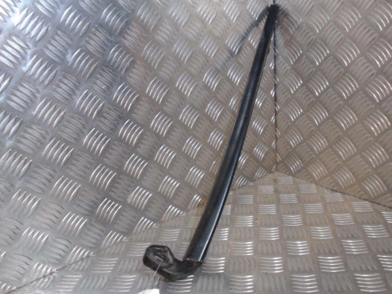 Braccio tergicristallo anteriore sinistro SEAT LEON 2 PHASE 2 Diésel - 1
