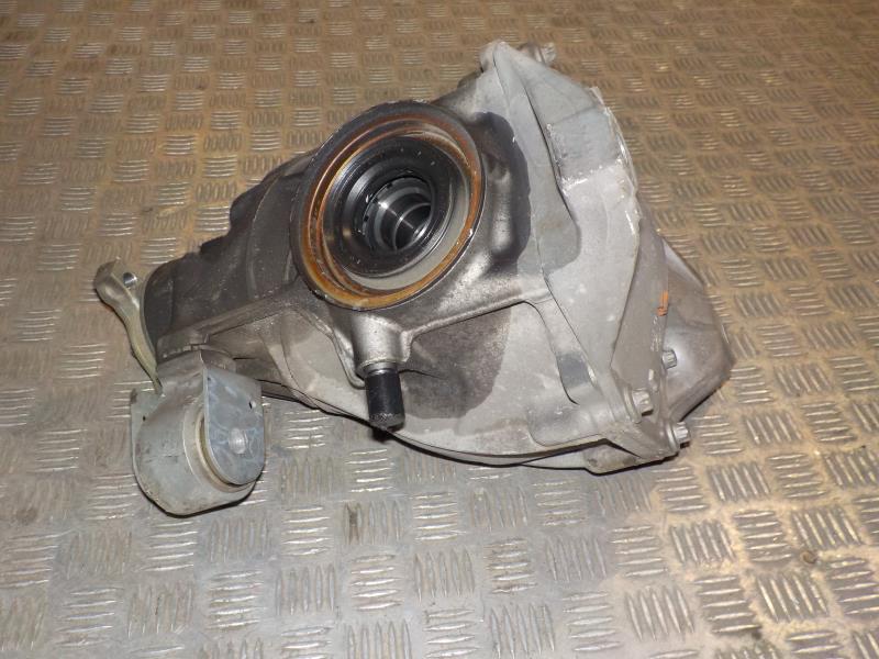 Pont (propulsion) MERCEDES CLASSE E 213 Diesel - 1