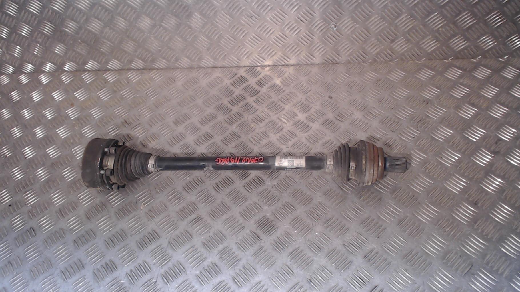 Giunto cardanico posteriore sinistro (trasmissione) AUDI Q3 1 PHASE 1  - 1