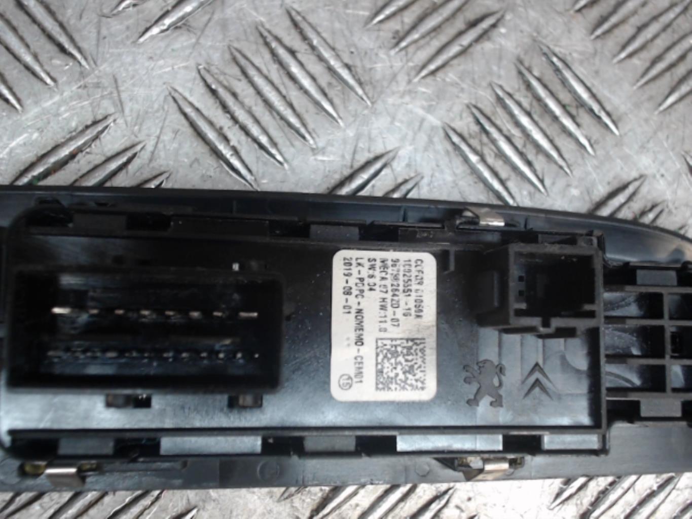 Interruttore alzacristalli PEUGEOT 208 1  - 1