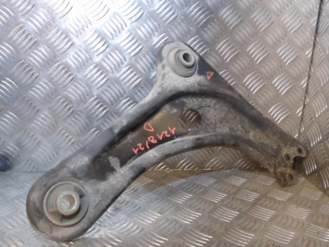 Braccio sospensione anteriore destro superiore CITROEN DS3 PHASE 1 Diésel - 1