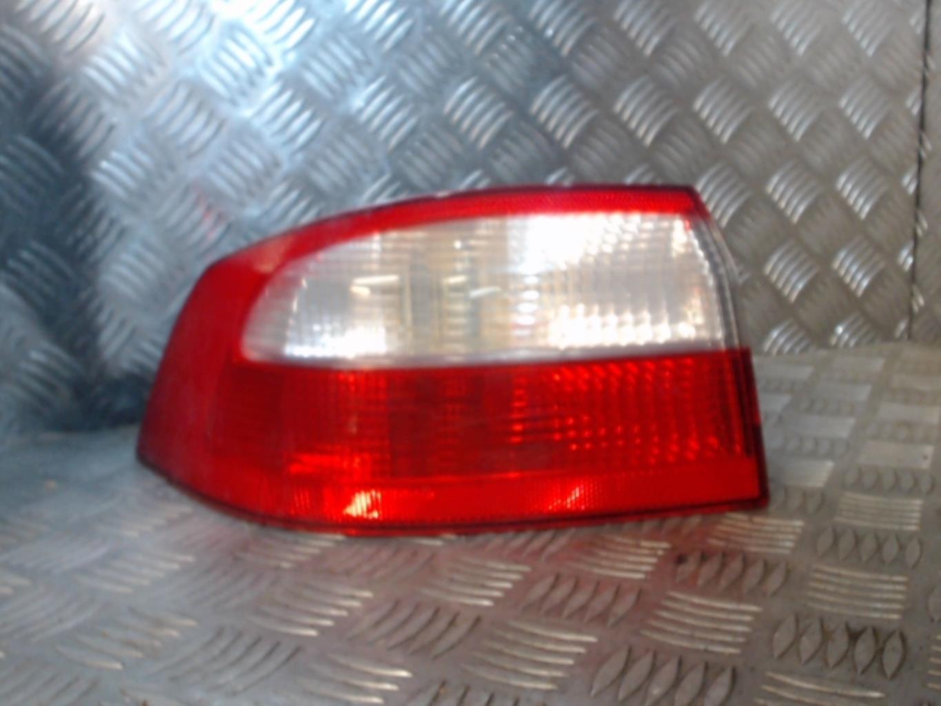 Fanale posteriore principale sinistro (luci) RENAULT LAGUNA 2 PHASE 1 Gasolina - 1
