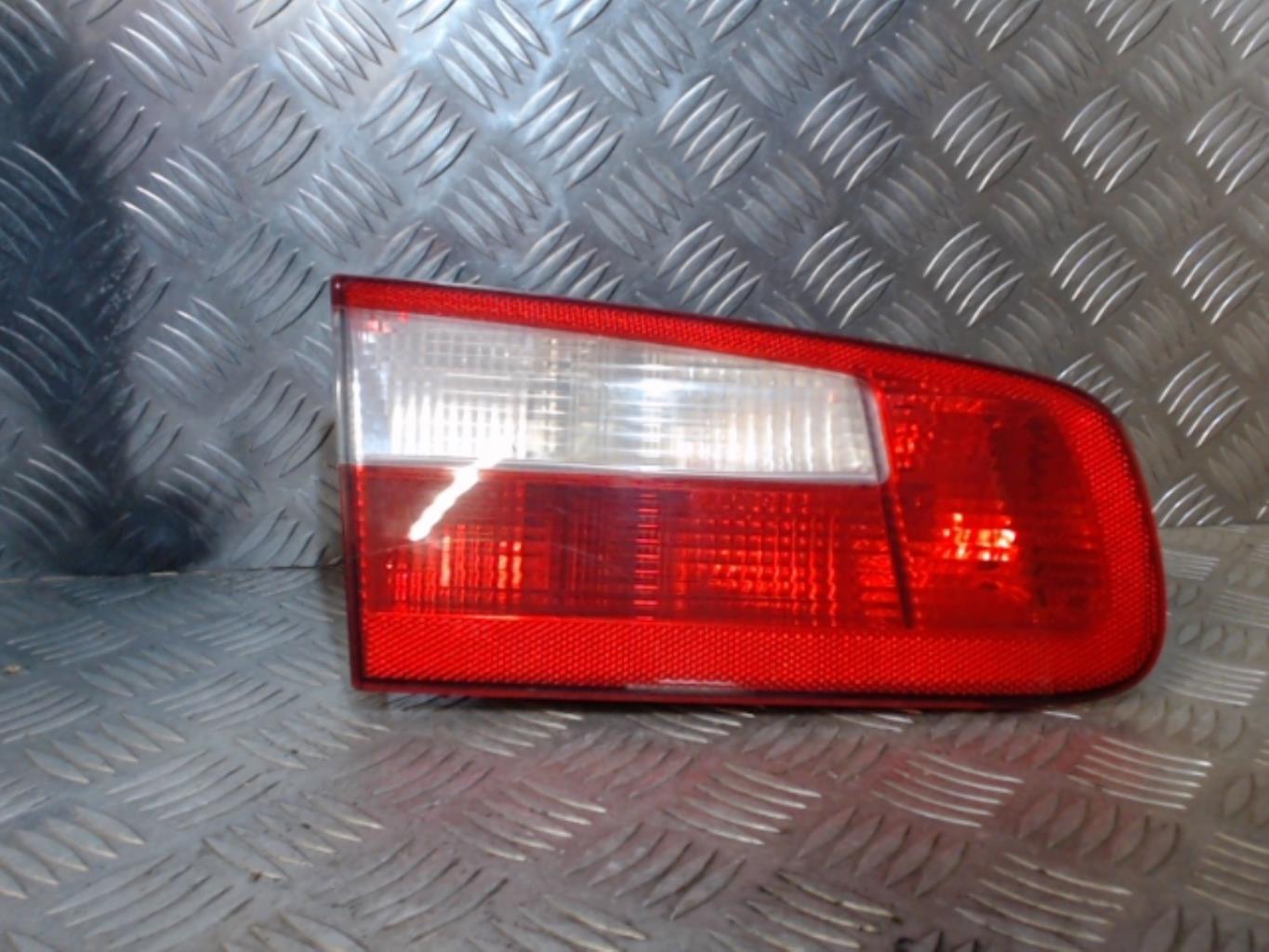 Gruppo ottico posteriore secondario sinistro (luci) RENAULT LAGUNA 2 PHASE 1 Gasolina - 1
