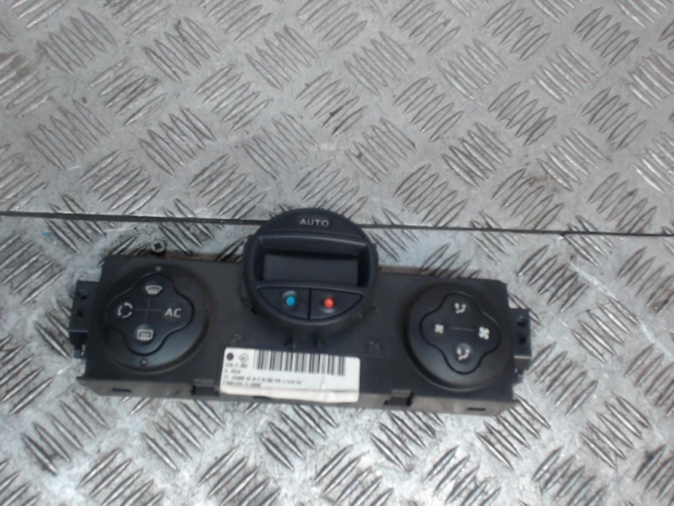 Commande chauffage RENAULT MEGANE 2 PHASE 1 Diesel - 1